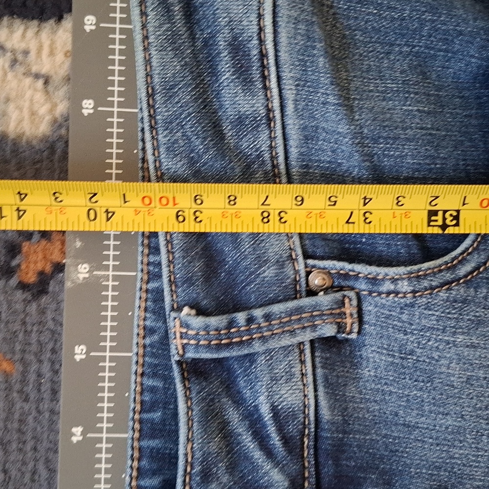Maurices Size 14 R High-Rise Denim Jeans with stretch - Picture 11 of 12